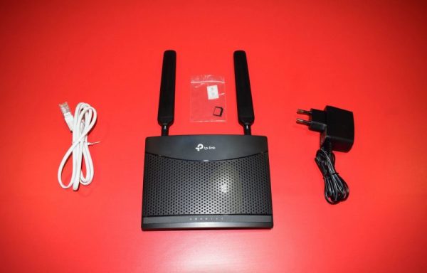 Tp-Link TLMR100 Router dovecomputers